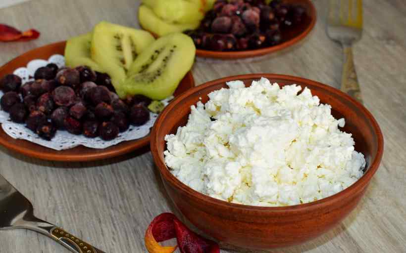 What Does Cottage Cheese Taste Like?